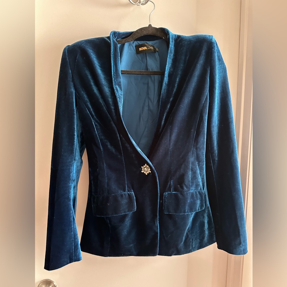 Fashion Nova Deep Blue Velvet Blazer - Picture 2 of 5
